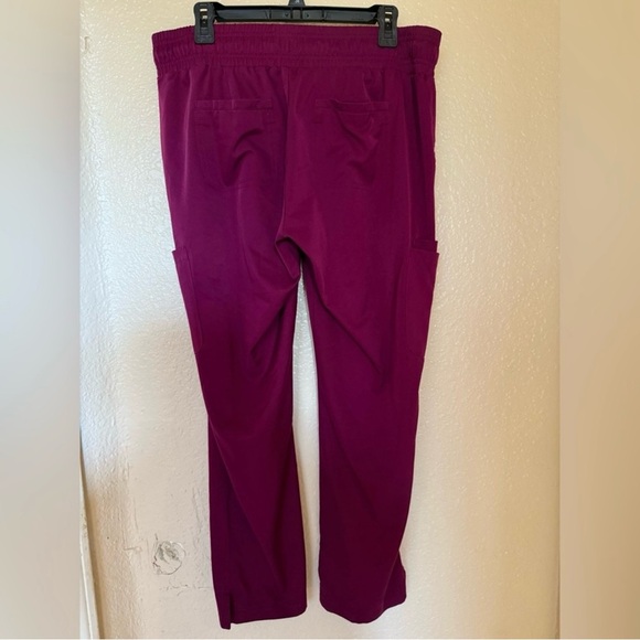 Beyond Scrubs Burgundy Pants Drawstring Pockets Petite Large LP - Picture 4 of 8